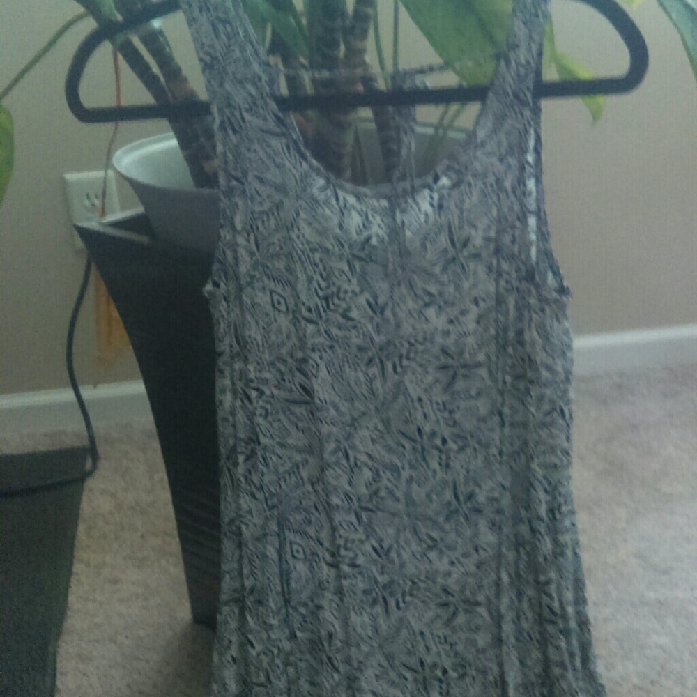 Light Airy Flowy Leaf Patterned Dress